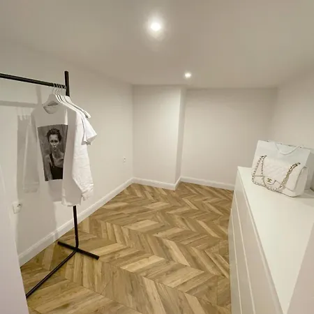 Apartment Dr16
