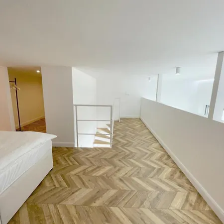 Apartment Dr16